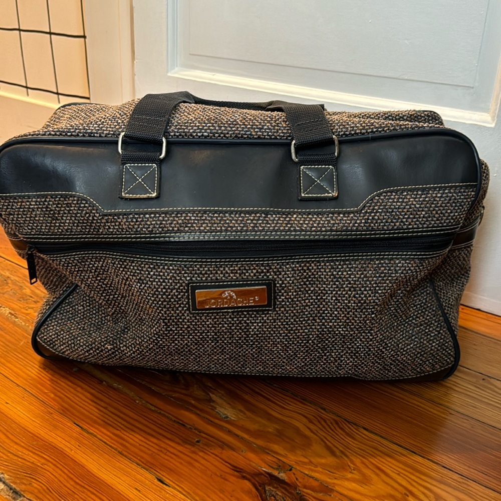 VTG 80’s Jordache duffel bag
